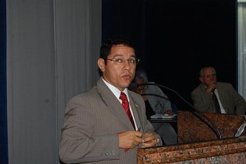 Marcelo Gouveia propõe a criação de dia para obreiros da sua congregação