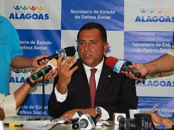 Secretário de Defesa Social, Dário César, trata suposta falha pericial como problema interno