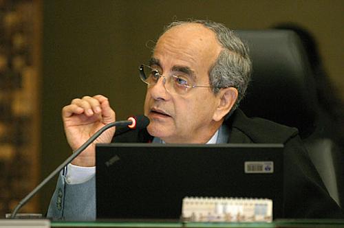 Desembargador Eduardo José de Andrade, relator do processo