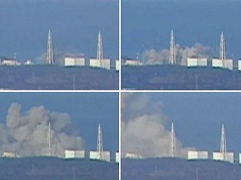 Montagem com imagens da TV pública japonesa mostra fumaça erguendo-se da usina nuclear