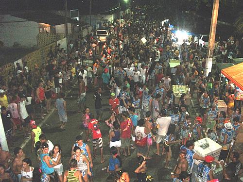Bloco Pé no Chão agita Paripueira na abertura do Carnaval
