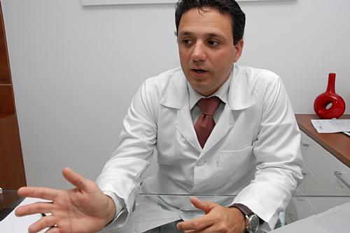 Otorrinolaringologista Floriano Rocha Júnior