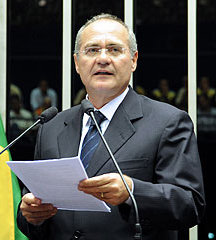 Renan saúda lançamento do Pronatec pelo governo federal