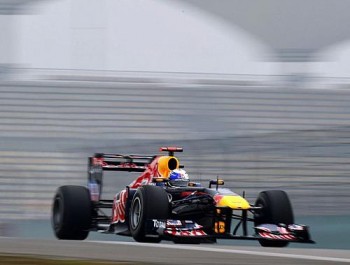 Sebastian Vettel foi o melhor nos dois treinos livres de sexta-feira para o GP da China
