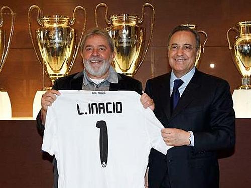 Lula recebe camisa 1 do Real Madrid das mãos de Florentino Pérez