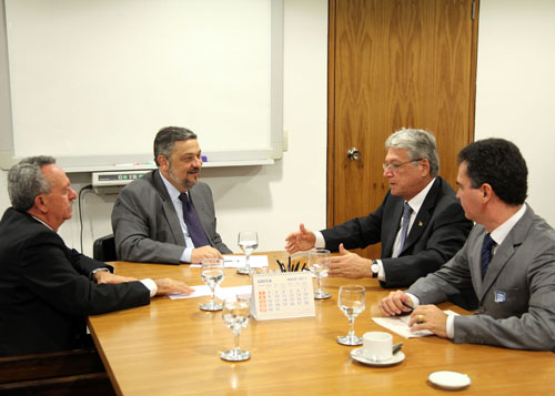 Governador Teotonio Vilela se reuniu, em Brasília, com o ministro Antônio Palocci