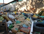 O acúmulo de lixo é motivo de reclamação no Conjunto Joaquim Leão
