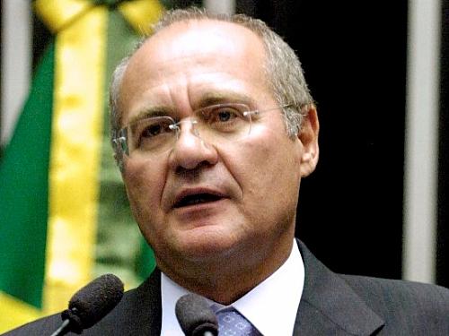 Em Brasília, líder do PMDB lamenta morte prematura de Ednardo