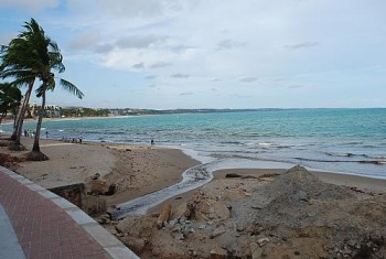 Balneabilidade das praias de Alagoas pode ser visualizada em mapa