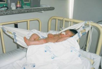 Redinha tranquiliza recém-nascido no Hospital Nossa Senhora da Guia