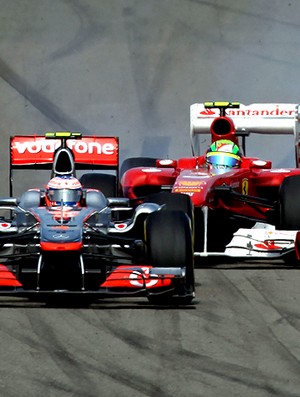 No GP da Turquia, Button à frente do brasileiro Felipe Massa