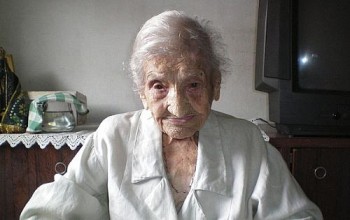 Maria Gomes Valentim, de 114 anos, em foto de 11 de março de 2011.