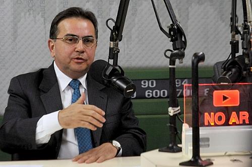 O ministro da Secretaria de Portos, José Leônidas Cristino durante entrevista ao programa Bom Dia, Ministro, nesta quinta-feira (7/7)