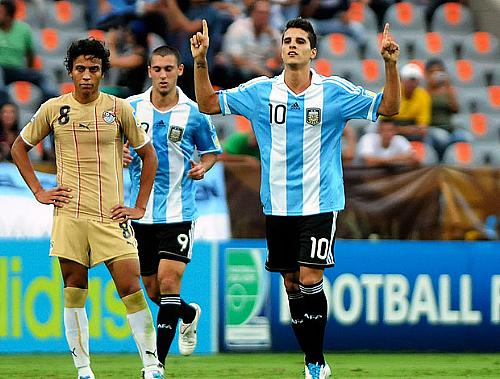 Erik Lamela comemora gol da Argentina contra o Egito: equipe enfrenta Portugal nas quartas