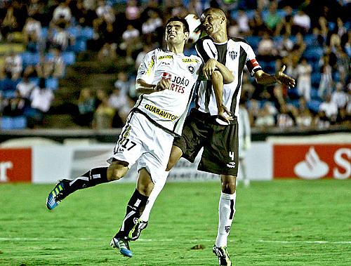 Herrera foi o autor do primeiro gol do Botafogo contra o Galo