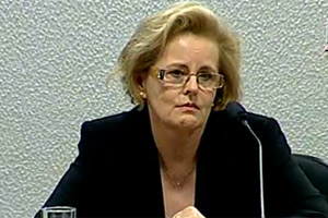 A nova ministra do STF Rosa Weber em sabatina no Senado