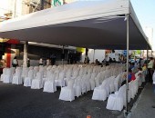 Tenda instalada para populares engarrafou trânsito e não atraiu população
