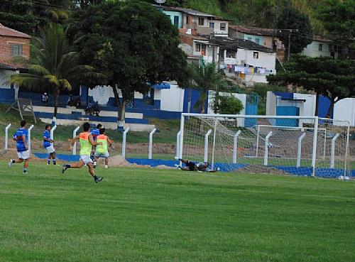 CSA realiza último treino para definição dos jogadores que enfrentarão a equipe de Porto de Caruaru