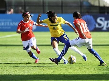 Estrela do Brasil, Marta passou em branco contra as chilenas no Pacaembu