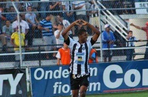 Lúcio Maranhão fez o gol da vitória contra o São Caetano