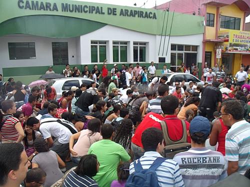 Estudantes da Ufal voltam a fazer protestos em Arapiraca