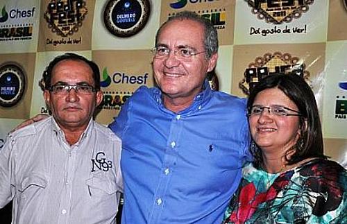 Ziane, com Renan e o prefeito Lula Cabeleira, que tem dado total apoio às ações do JPMDB no município