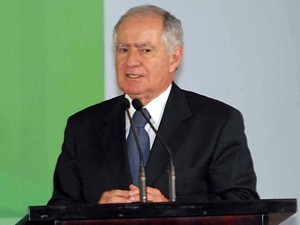 O ex-presidente do STJ Humberto Gomes de Barros durante solenidade no Palácio do Planalto em maio de 2008