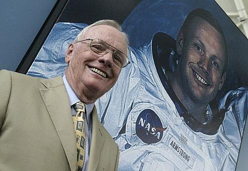 Neil Armstrong, primeiro homem a pisar na Lua.