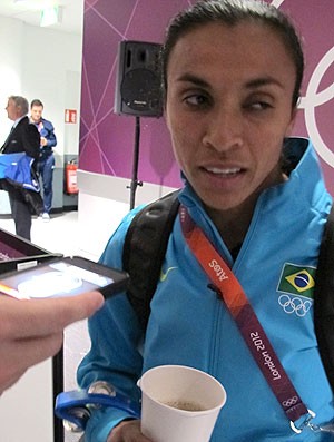 Marta deixa Wembley após derrota para britânicas
