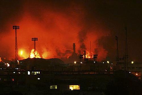 Acidente ocorreu na refinaria de Amuay, maior do país.