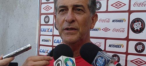 Treinador do Atlético-PR