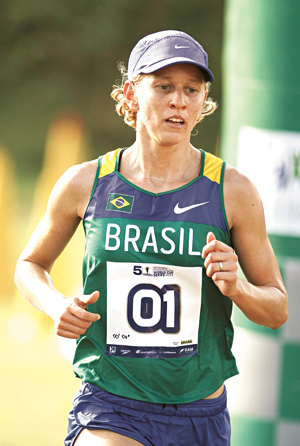 Brasileira conquista primeira medalha do Brasil na modalidade.