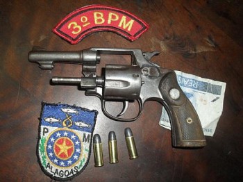 Pistola encontrada com André dos Santos