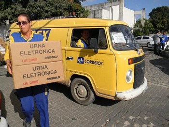 São 1.520 urnas para 221 locais de votação só em Maceió.