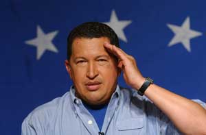 Hugo Chávez é reeleito pela terceira vez presidente da Venezula