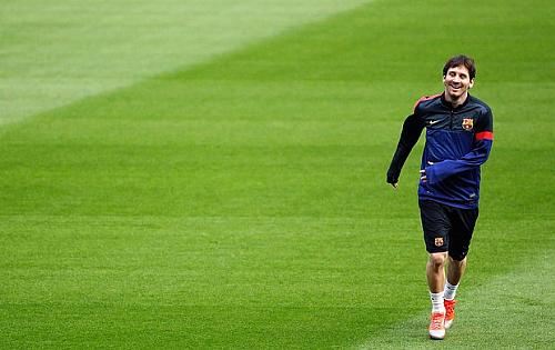 Messi busca encaminhar classificação do Barça, enquanto persegue Pelé
