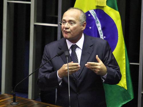 Volta ao poder . Renan Calheiros, que renunciou em 2007, após sofrer denúncias de corrupção