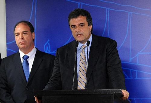 Ministros Fernando Bezerra e José Eduardo Cardozo