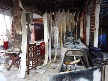 Incêndio destruiu parte do restaurante