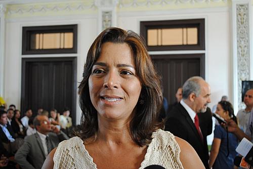 Cláudia Pessôa deixa o comando da pasta do Turismo