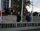 Cícero Amélio é empossado presidente do Tribunal de Contas do Estado