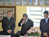 Novo prefeito de Coité, Seninha, faz juramento de posse na Câmara Municipal