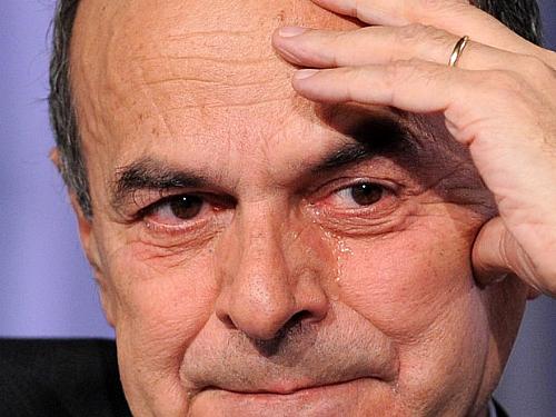 Pier Luigi Bersani dá entrevista à TV italiana em 29 de novembro