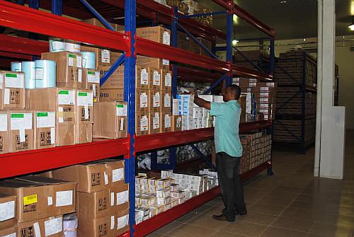 Secretaria Municipal de Saúde inicia reabastecimento de medicamentos nos postos