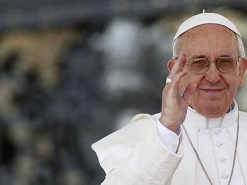 O Papa Francisco participará da XXVIII Jornada Mundial da Juventude no Rio de Janeiro