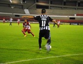 Nacional da Madeira vence amistoso com CRB por 3 a 2