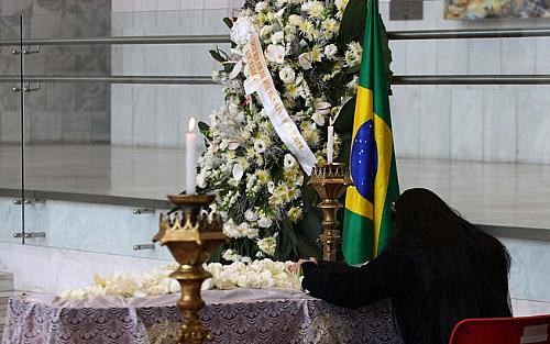 Corpo do cantor Dominguinhos é velado na Assembleia Legislativa, em São Paulo