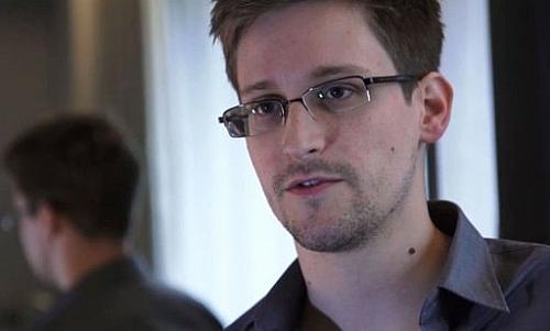Ex-analista de Inteligência americano Edward Snowden
