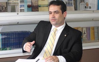 Juiz eleitoral da 48ª Zona, André Guasti Motta