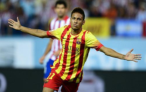 Neymar faz o primeiro gol pelo Barça em um jogo oficial